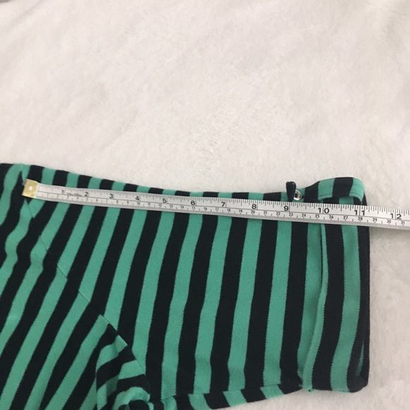 Croft and Borrow Women’s XXL Green Black Striped Short Sleeves  Top - Picture 10 of 10